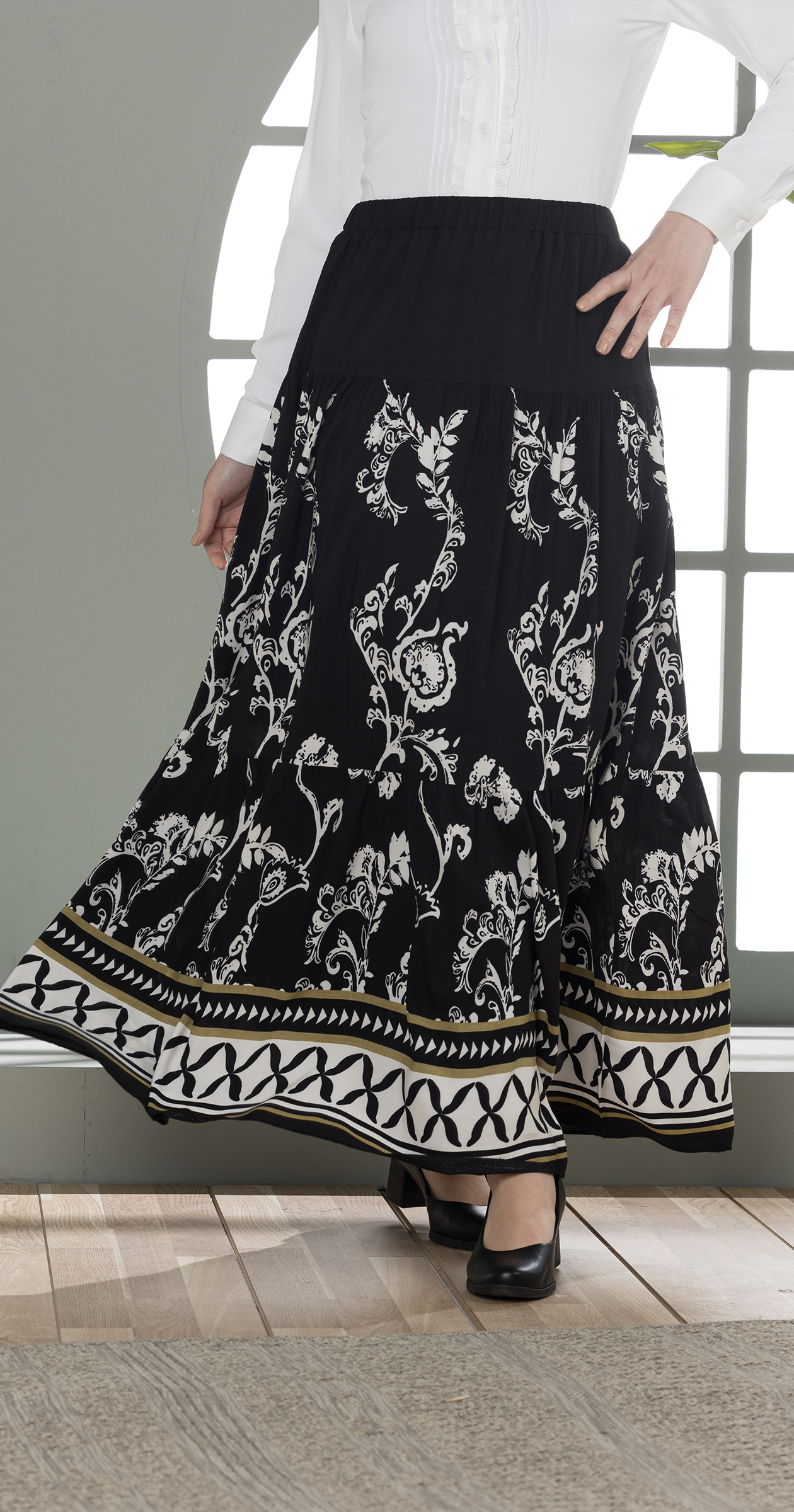 Boho-Chic Printed Maxi Skirt