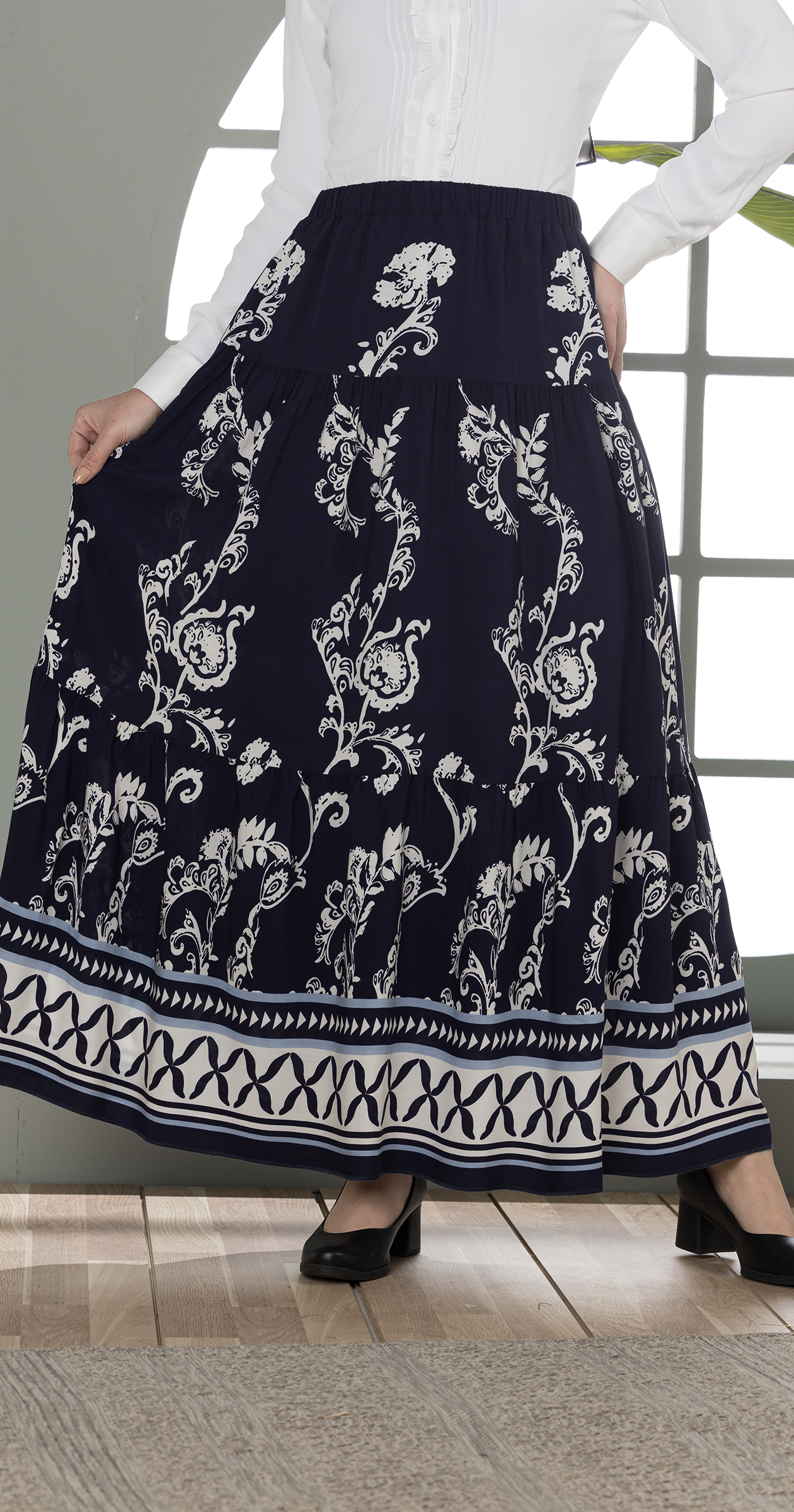 Boho-Chic Printed Maxi Skirt
