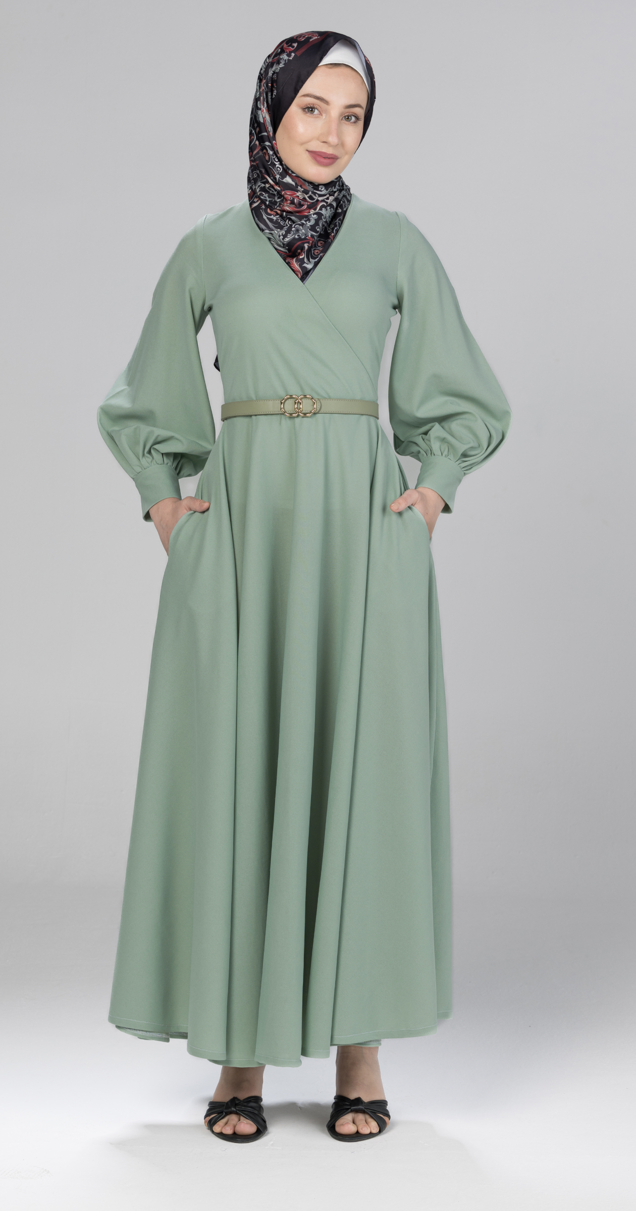 Master Piece/Bishop Sleeve Wrap Dress