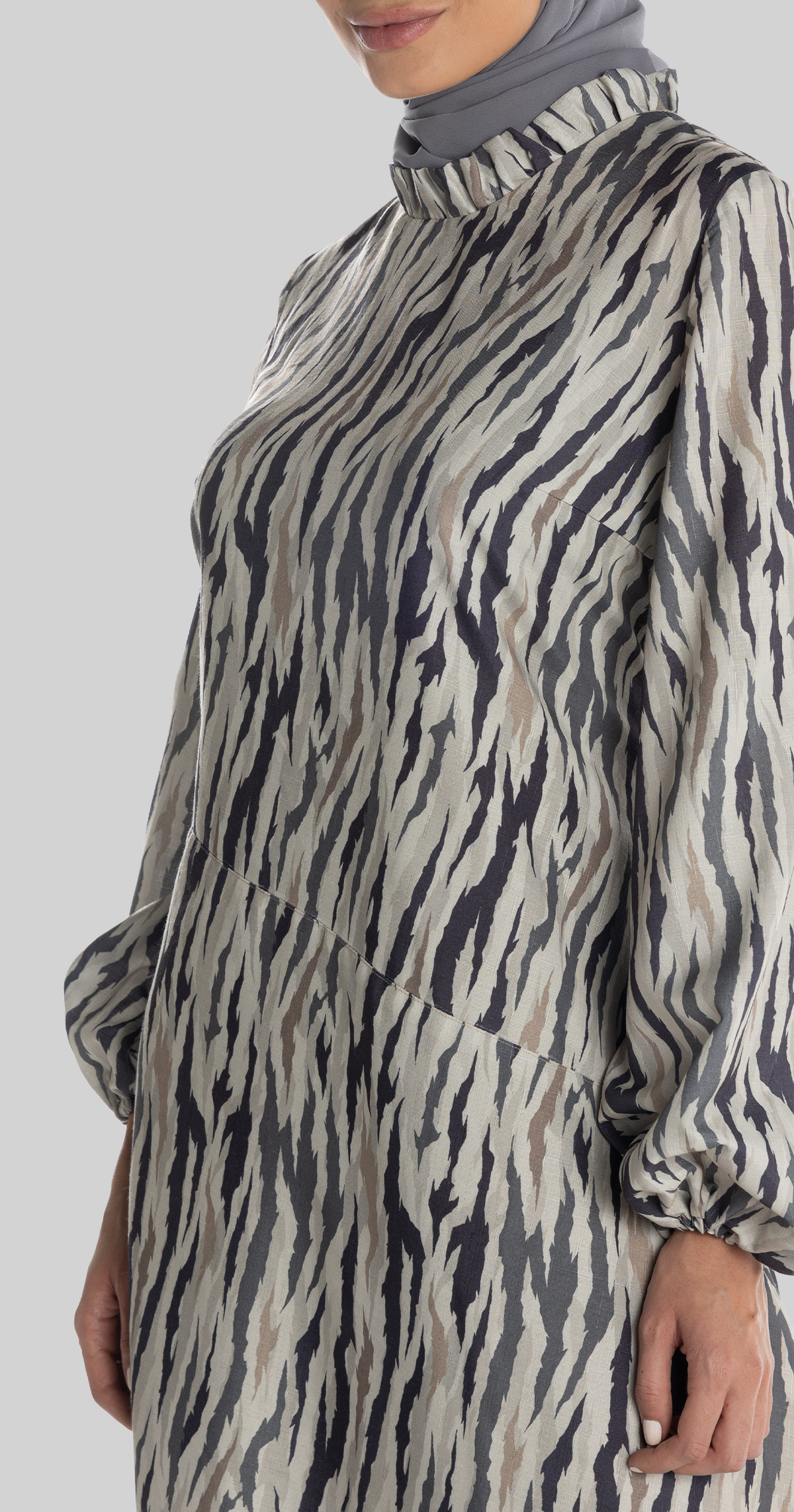 Ruqayya Dress [Zebra]