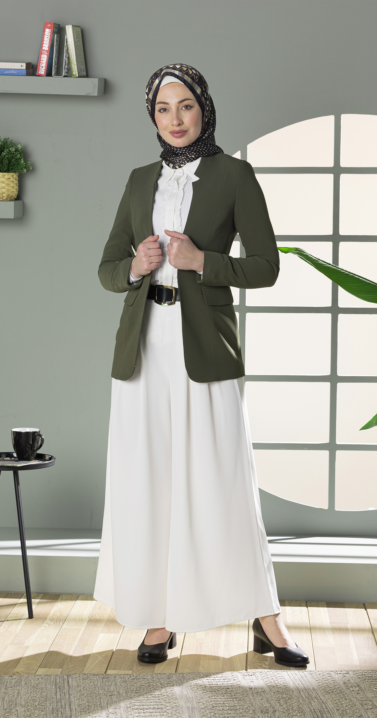 Formal Blazer-Collarless Shawl Style