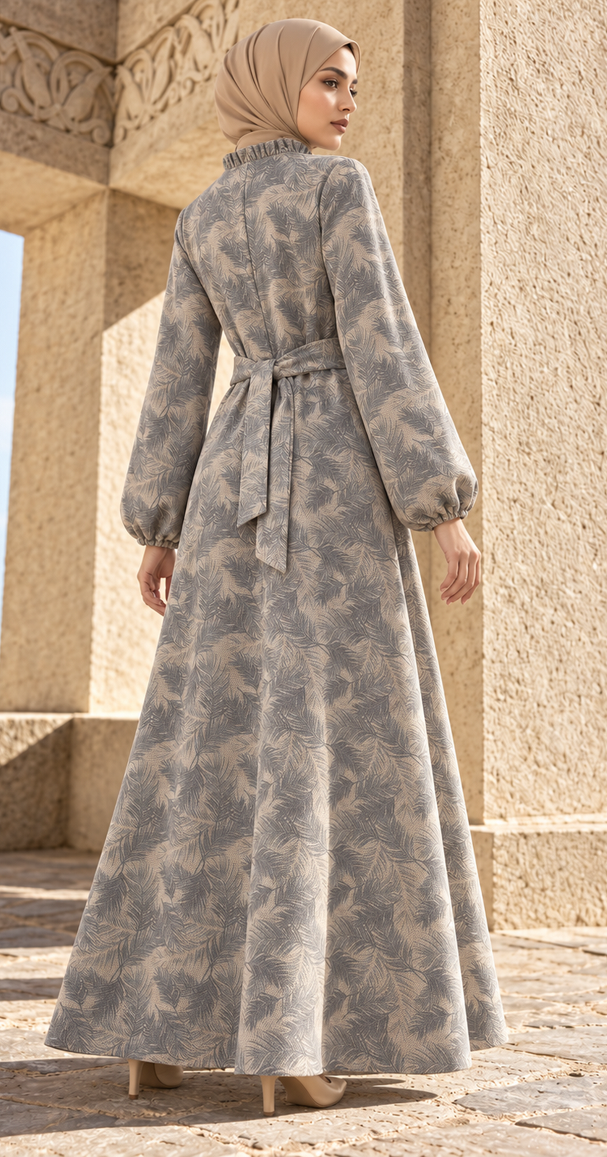 Ruqayya Dress [Grey Feathers]
